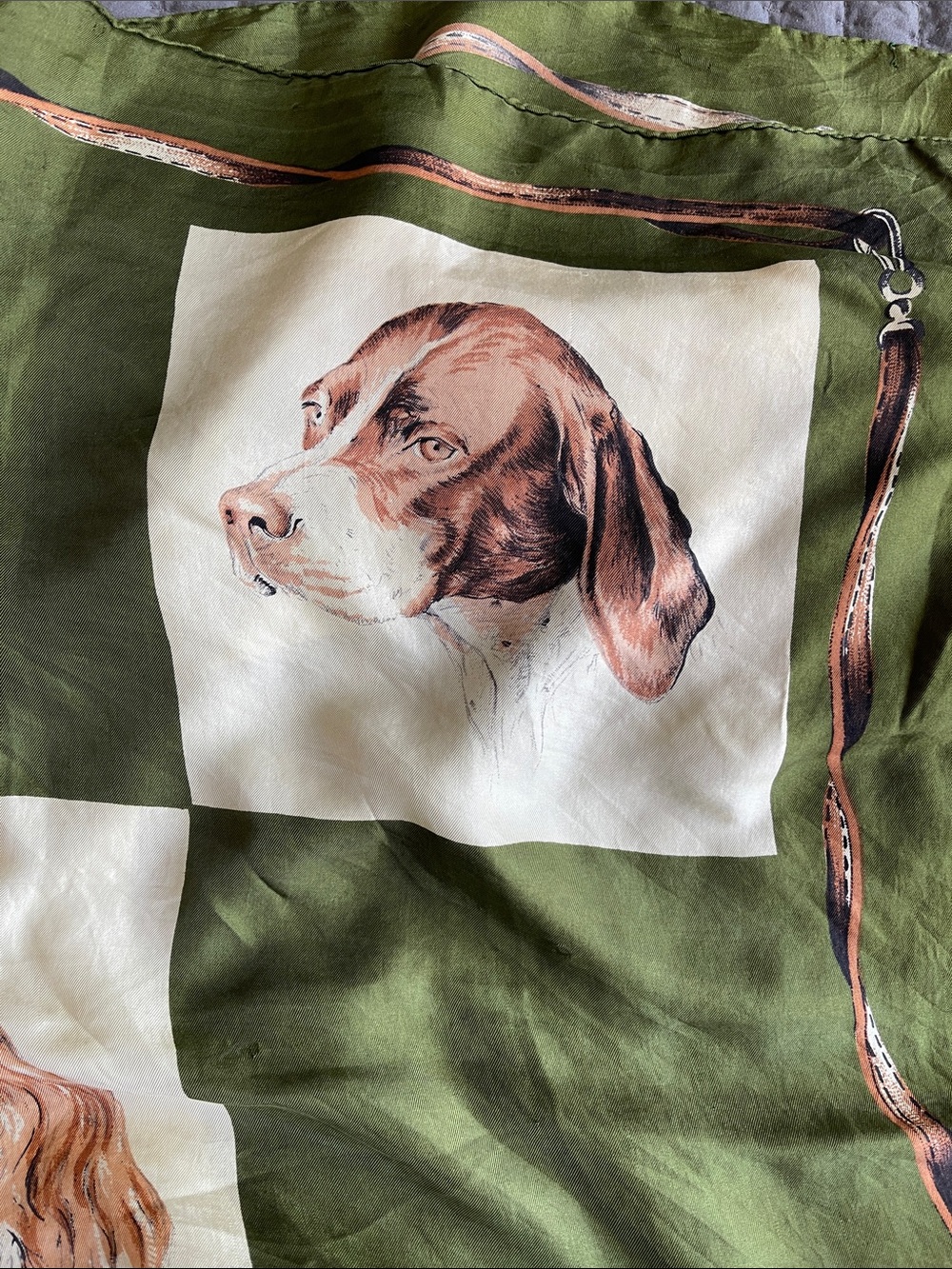 Vintage KERIER Silk Olive Green Dog Portraits Square Scarf - Picture 5 of 7